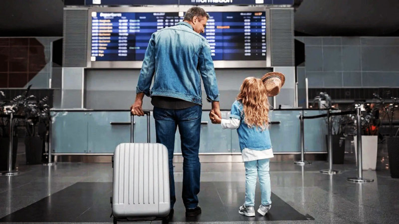 Agilizan autorización de viajes para menores de 18 años