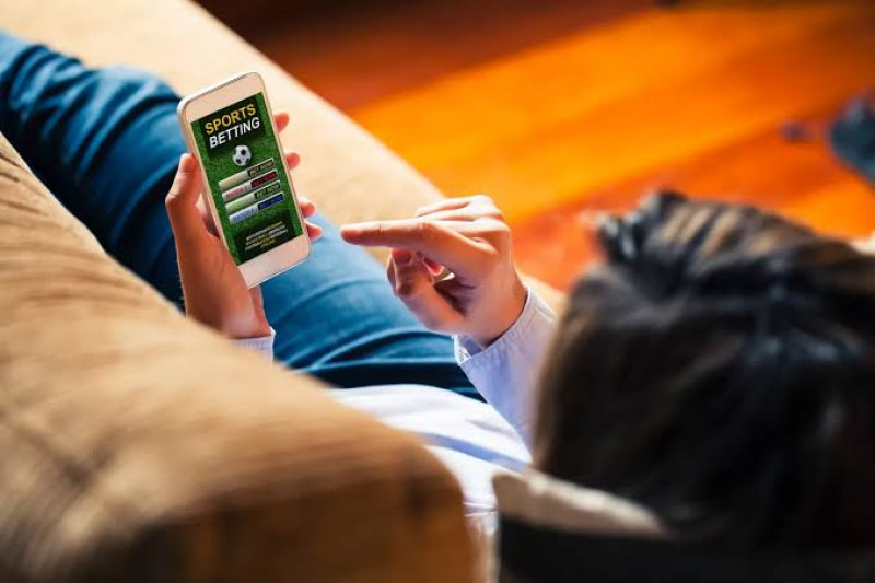 Alertan avance de las apuestas online en adolescentes