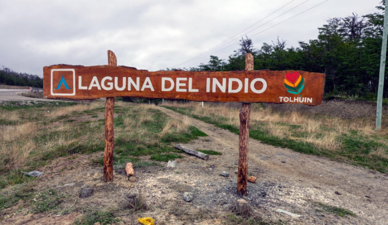 Aún esperan definiciones por camping Laguna del Indio