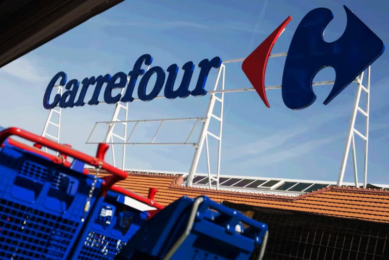 Carrefour avanza en su proceso de traspaso