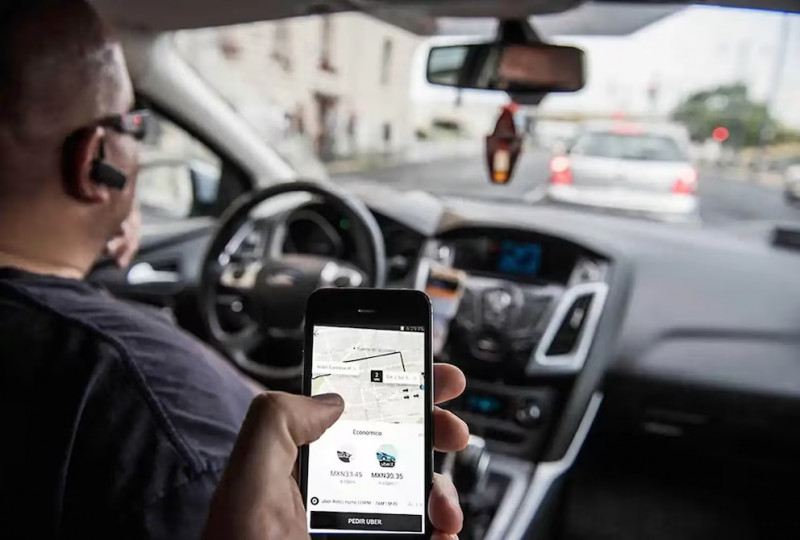 Choferes de apps advierten que dejó de ser rentable
