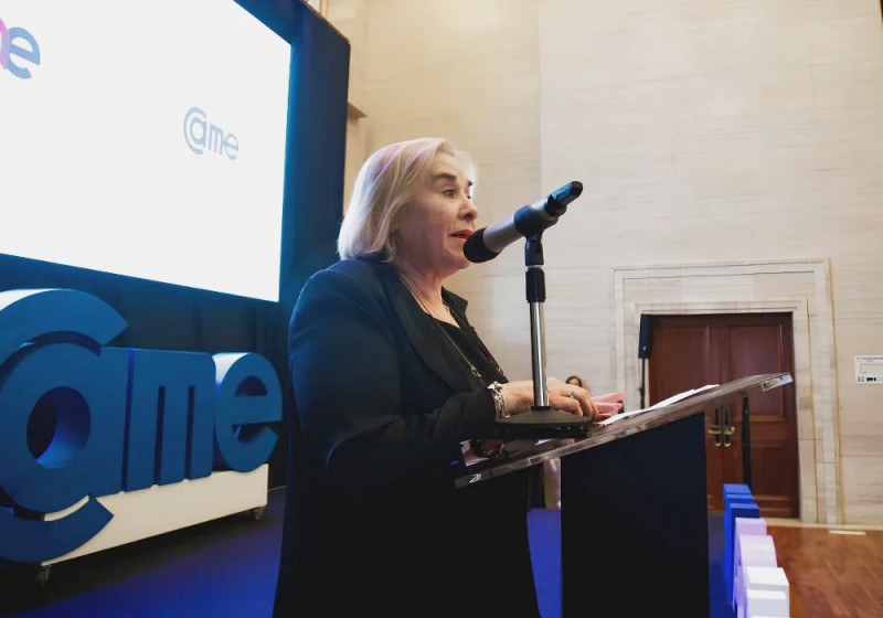 Claudia Fernández pidió frenar embargos a las pymes