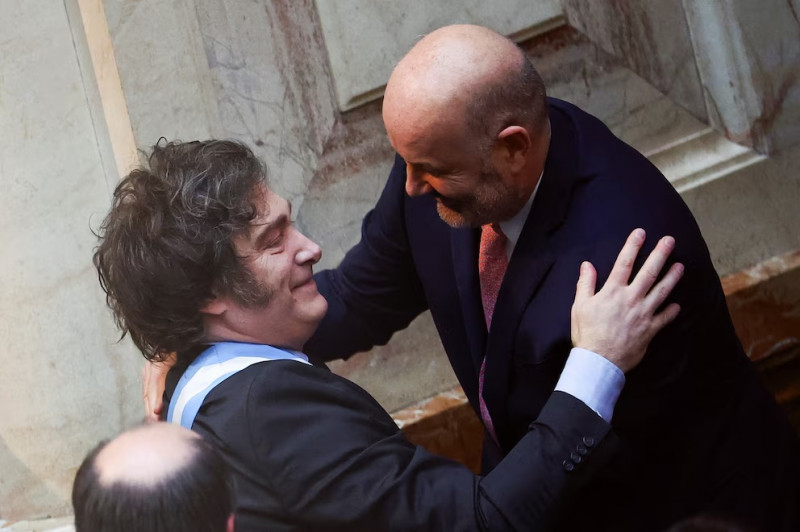 Coparticipación: Sturzenegger pidió no vetar el proyecto