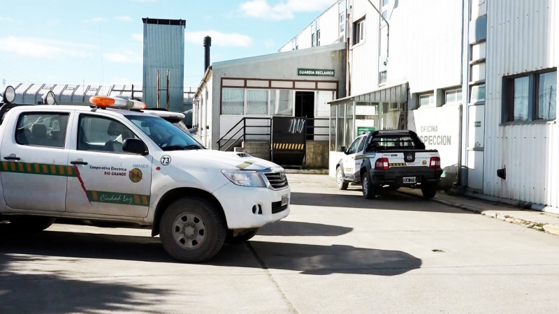 Corte de energía por falla en cable subterráneo
