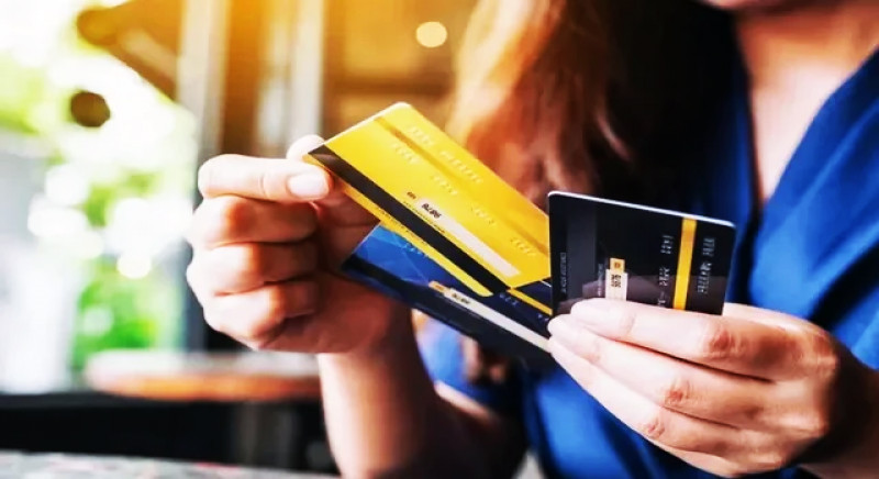 Crece la morosidad en tarjetas y préstamos personales