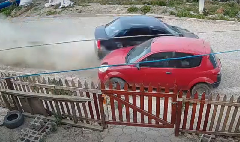 Creciente descontrol vehicular en la margen sur