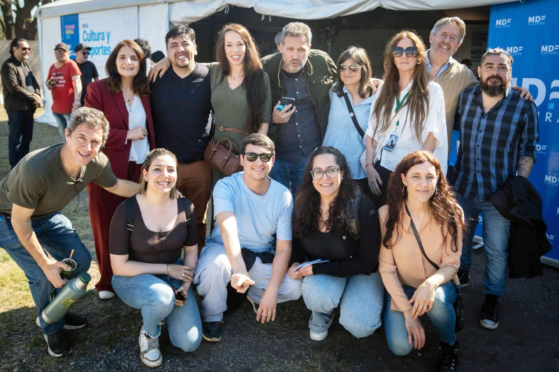Cuestionan amplia comitiva de Tolhuin a Buenos Aires