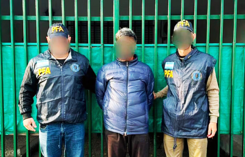 Detienen en Buenos Ares a prófugo que violó a su hijastra