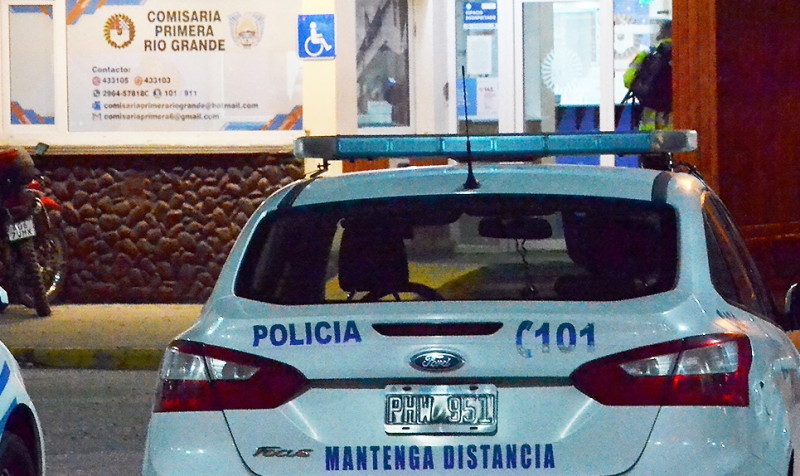 Detuvieron a un hombre por amenazar a su expareja