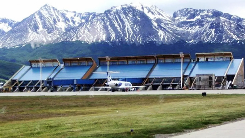 El Aeropuerto de Ushuaia sigue acumulado denuncias