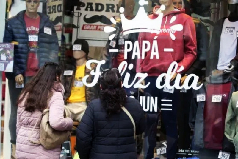 El consumo cayó 0,5% en junio, pese al Día del Padre