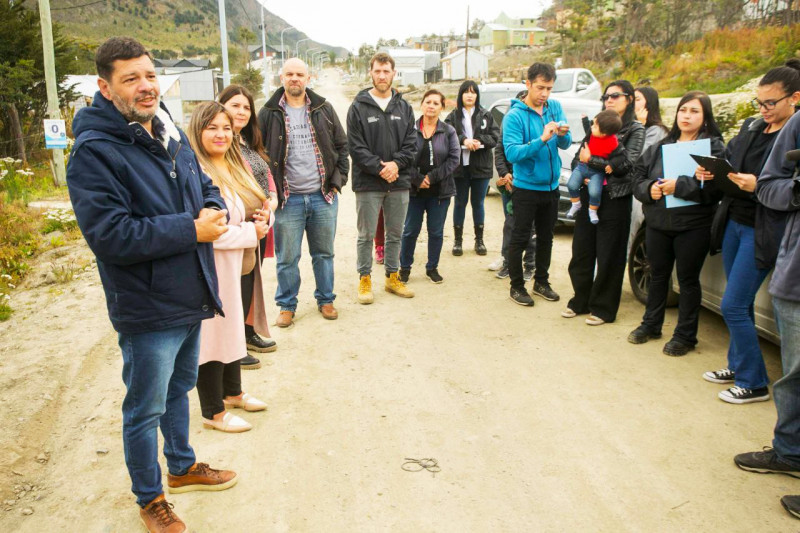 Entregan tierras a Cooperativa “Mujeres Construyendo”