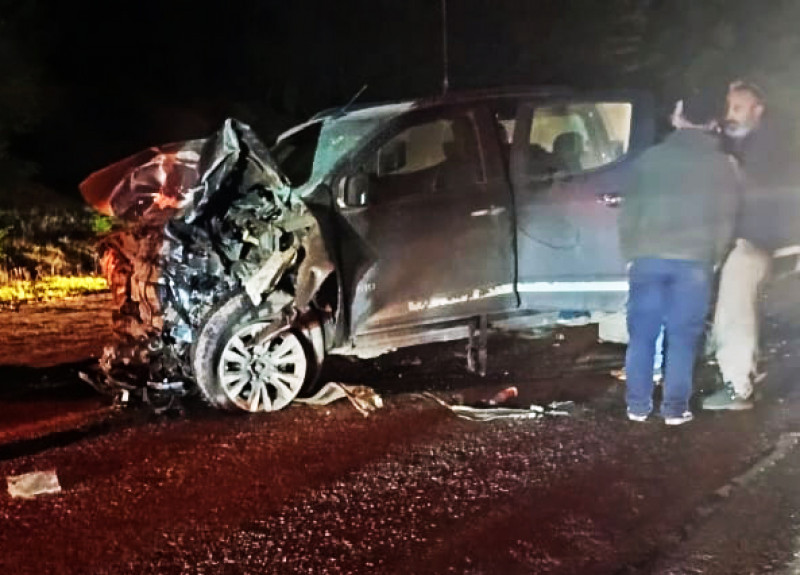 Está grave el conductor de la camioneta de Salud