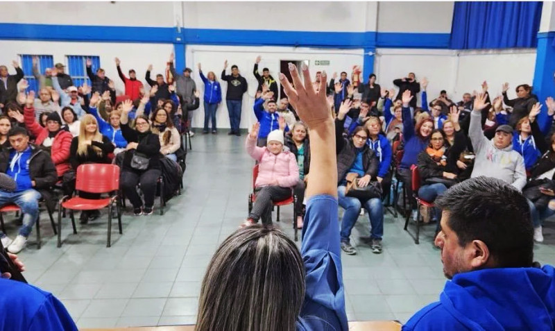 Estatales fueguinos cobrarán un nuevo aumento