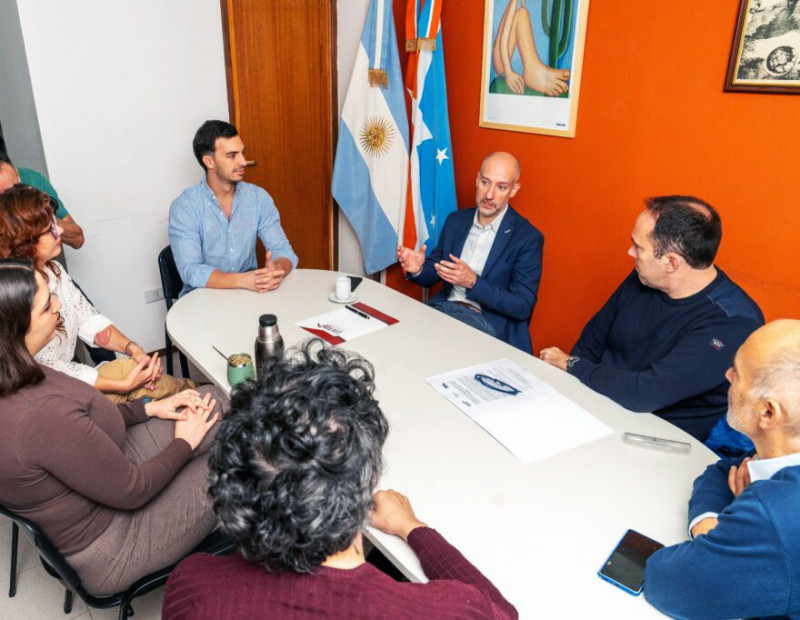 FINNOVA y la UNTDF firman convenio de cooperación