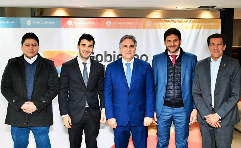 Gobernadores armaron un nuevo frente electoral