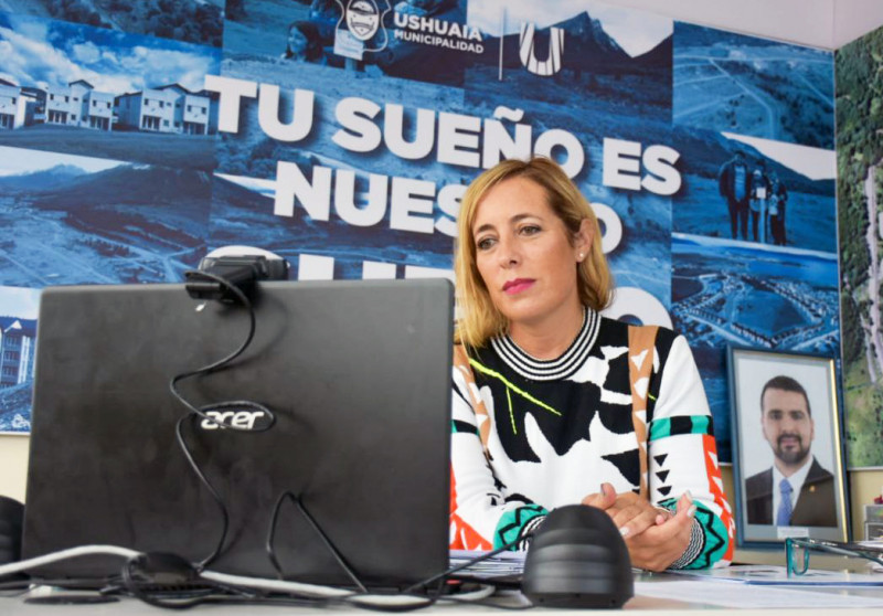Hábitat reafirma compromiso del municipio con los vecinos