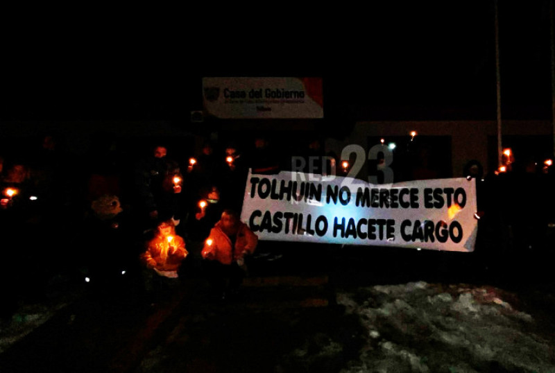 Increparon a la ministra Castillo por la luz en Tolhuin
