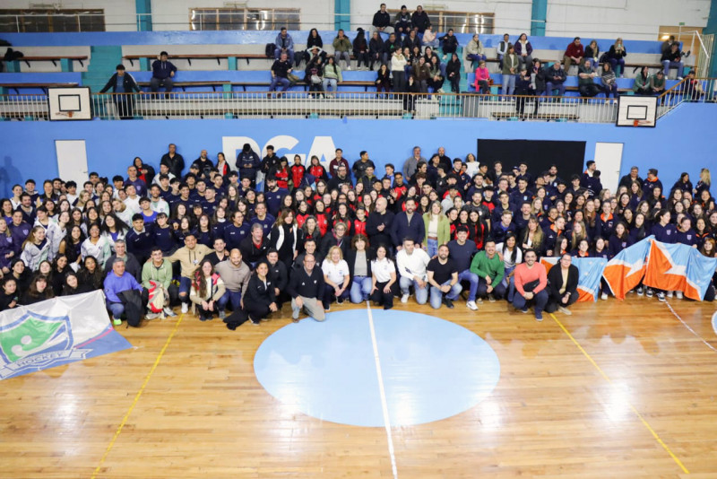 Inicio el Argentino de Selecciones de Hockey Pista