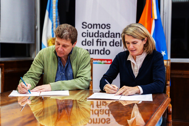 La Legislatura aprobó la prórroga con Total Austral