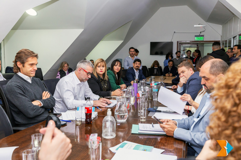 Legisladores analizarán un salvataje para comerciantes