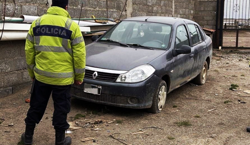 Llevó su auto al mecánico y no se lo quisieron devolver