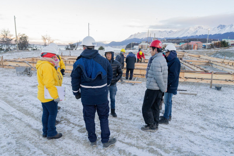 Monitoreo ambiental en la obra nueva usina de Ushuaia