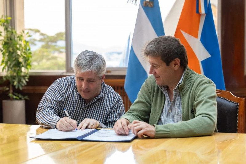 "Necesitamos dar el debate para cerrar el gasto político"