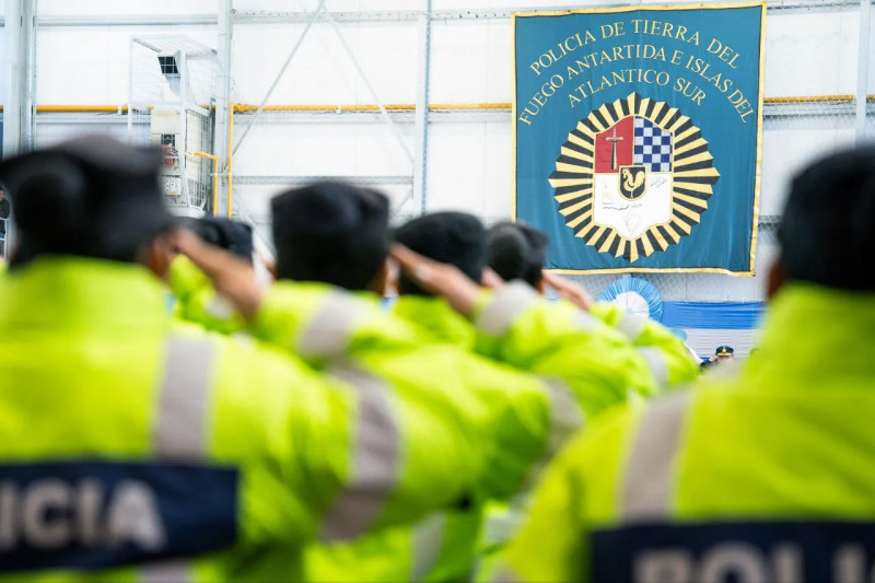 Policías y penitenciarios con aumento salarial del 3,5%
