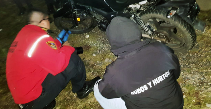 Recuperan en la margen sur una motocicleta robada