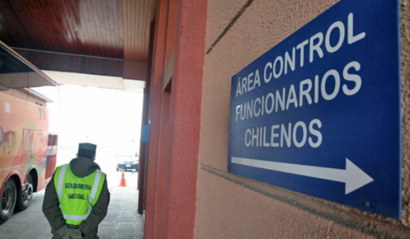 Rige seguro médico obligatorio para entrar al país