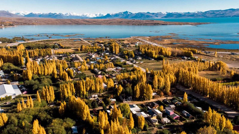 "Sale más barato ir de Buenos Aires a Miami que a Calafate"