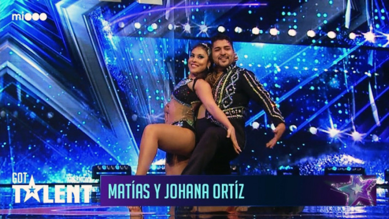 Salsa y Bachata en la Fiesta de la Noche más Larga