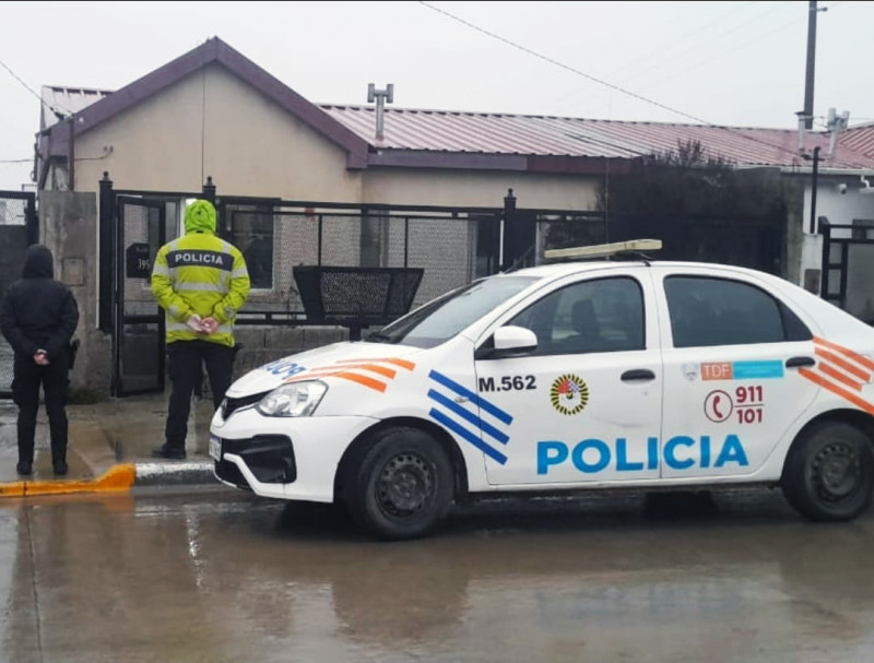 Secuestran droga tras un allanamiento por estafas