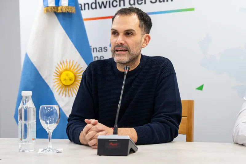 "Sin recursos, no puedo dar más incremento salarial”