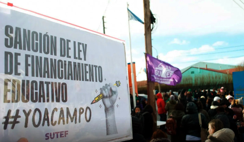 SUTEF confirmó un nuevo acampe educativo y paro