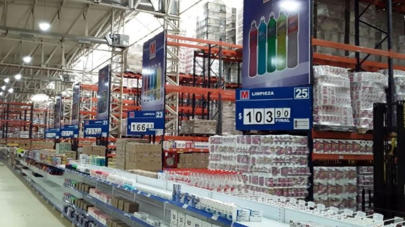 Violento asalto en hiper de Comodoro