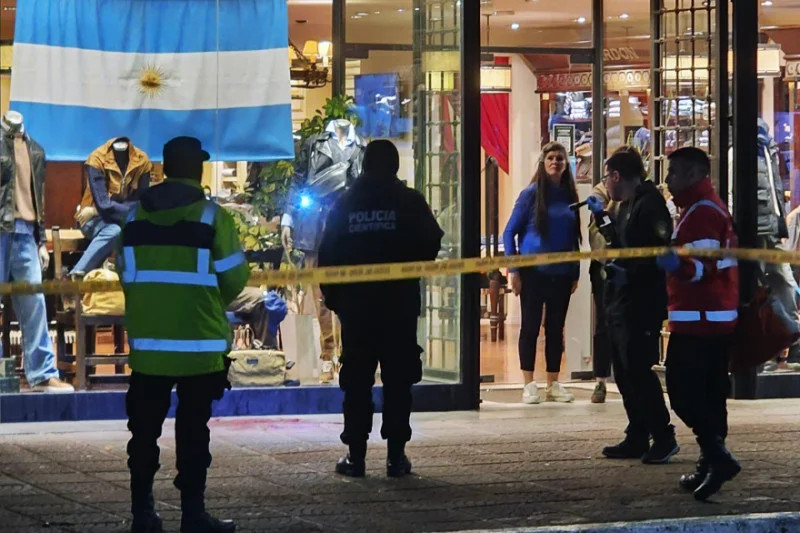 Violento ataque en el centro: La madre entregó al menor