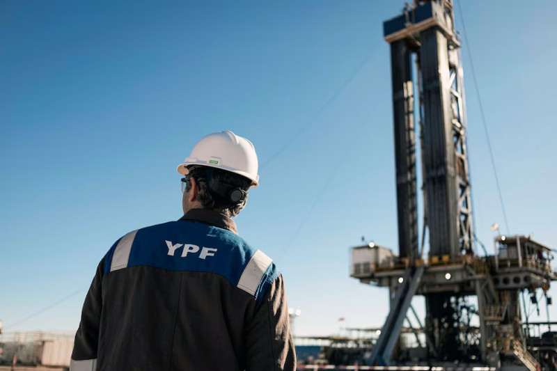 YPF cerró el tercer trimestre con récord de producción